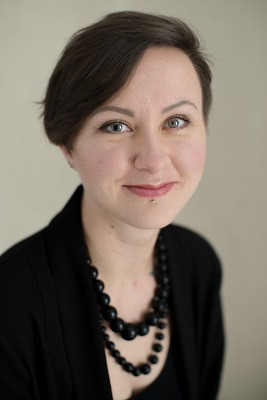 Headshot of Iryna Shuvalova